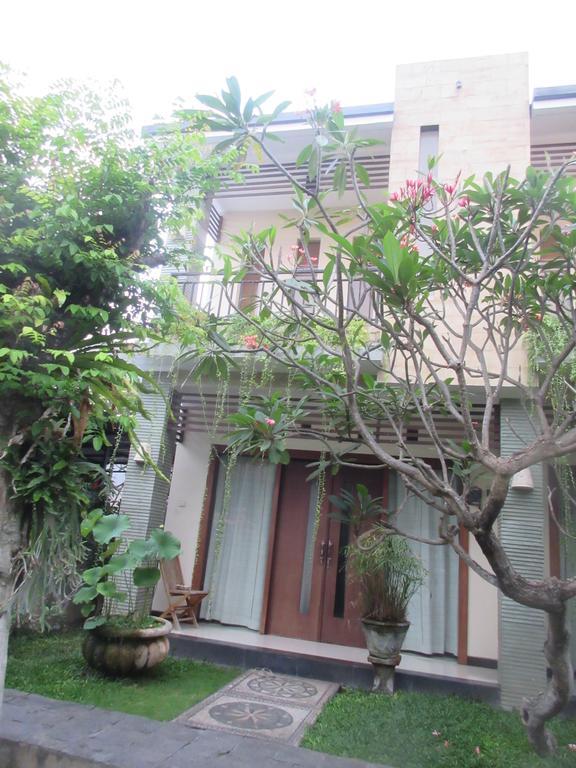 Rika Sanur Homestay Exterior foto
